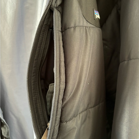Patagonia Winter/Snowboard Coat - Picture 2 of 6